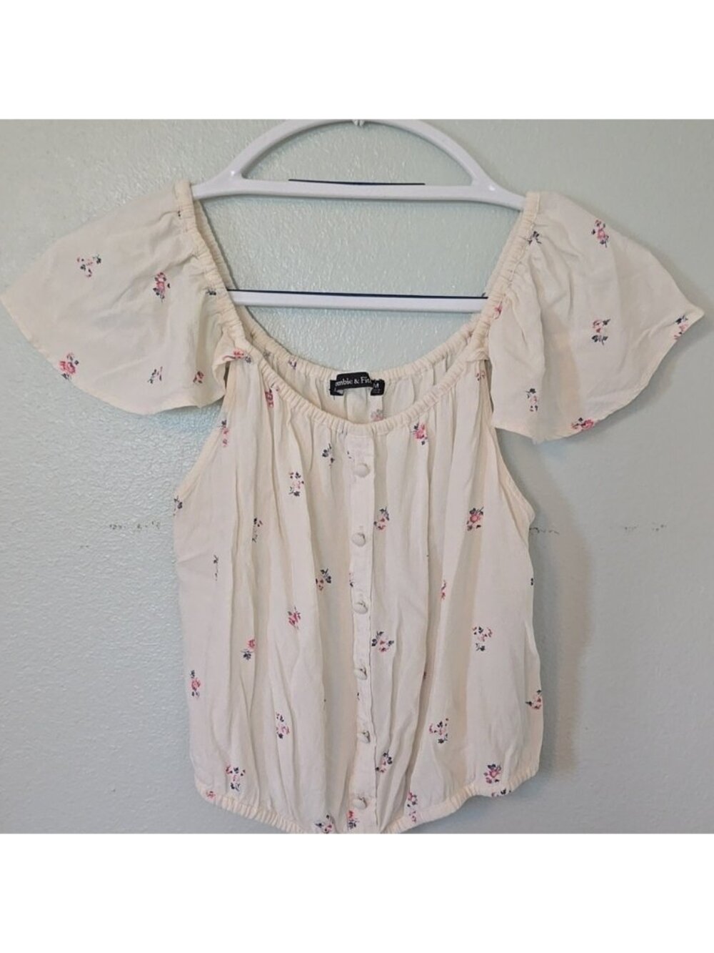 Abercrombie & Fitch Cream Floral Off The Shoulder Top Size Medium